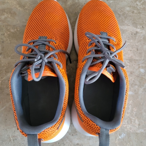 2013 Nike Roshe run boys shoes total orange 🍊us size 5.5Y - Picture 6 of 11